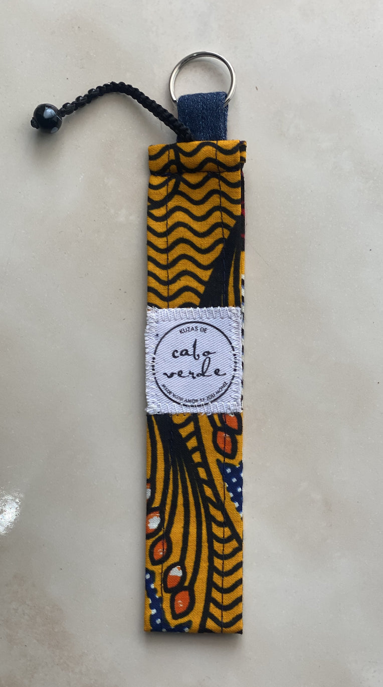 West African Wax Fabric "Kuzas" Key Chain