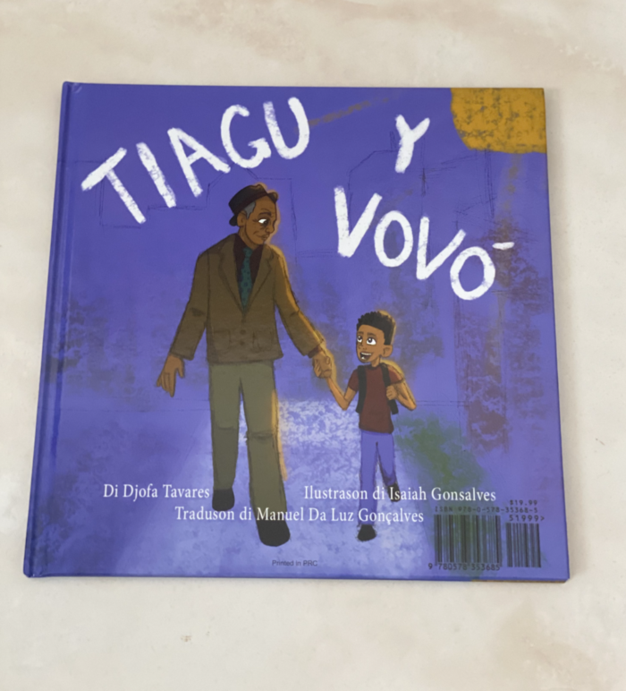 Tiagu y Vovo Hardcover Book